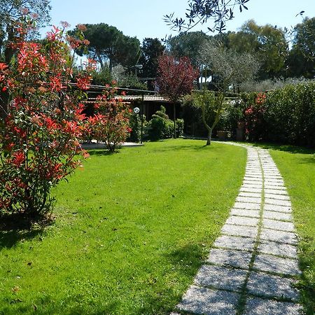 Country Apartments Castel di Decima エクステリア 写真