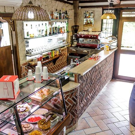 Country Apartments Castel di Decima エクステリア 写真