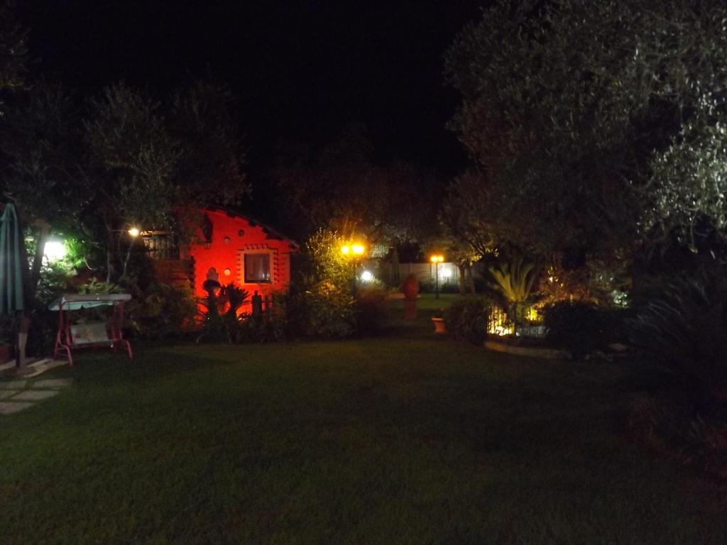 Country Apartments Castel di Decima エクステリア 写真