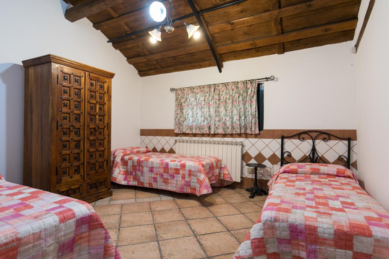 Country Apartments Castel di Decima エクステリア 写真