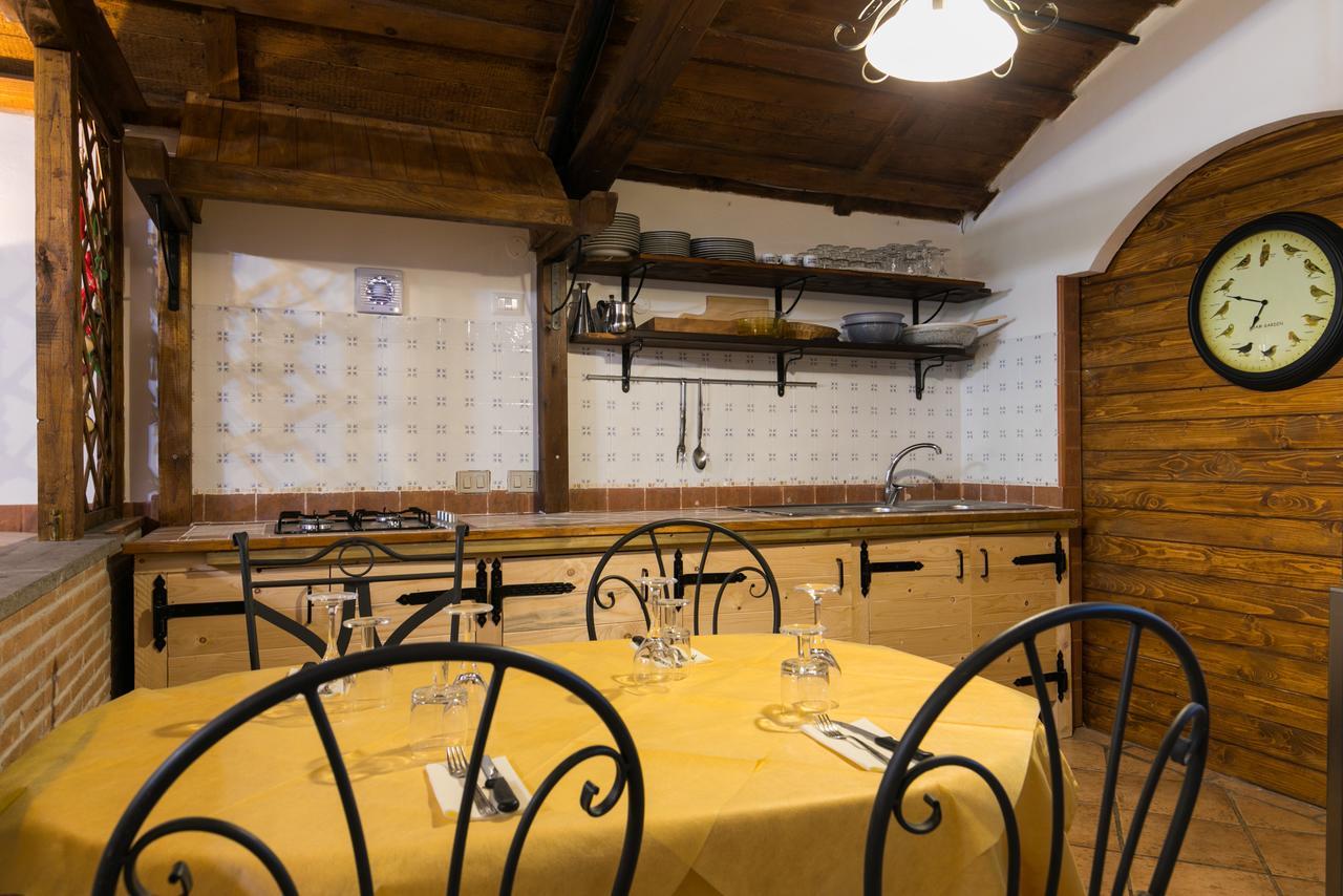 Country Apartments Castel di Decima エクステリア 写真