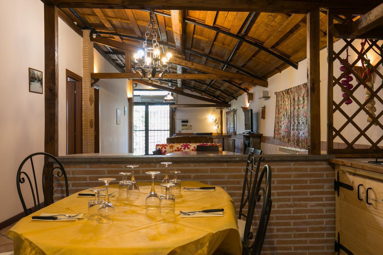 Country Apartments Castel di Decima エクステリア 写真